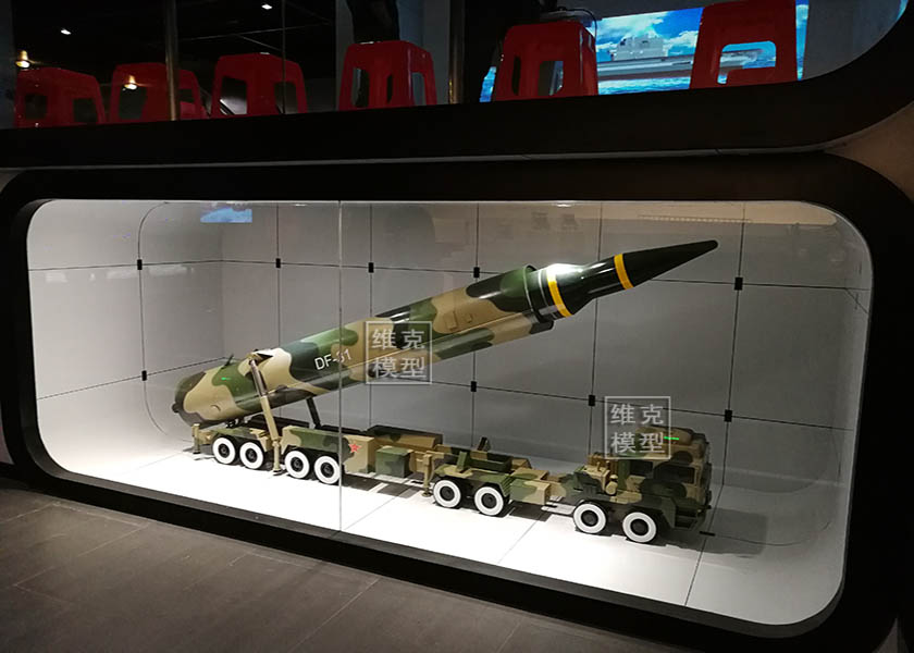 3米導彈車-滄（cāng）州人防（fáng）館