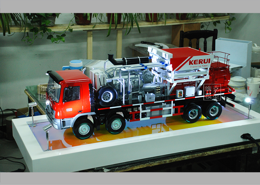 科（kē）瑞壓裂車